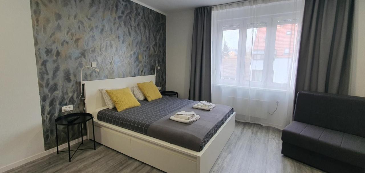 Apartmani Karlo Загреб Екстер'єр фото