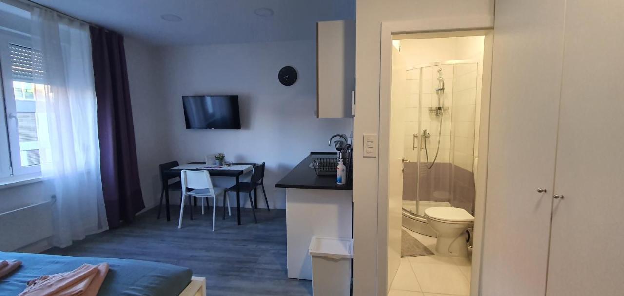 Apartmani Karlo Загреб Екстер'єр фото