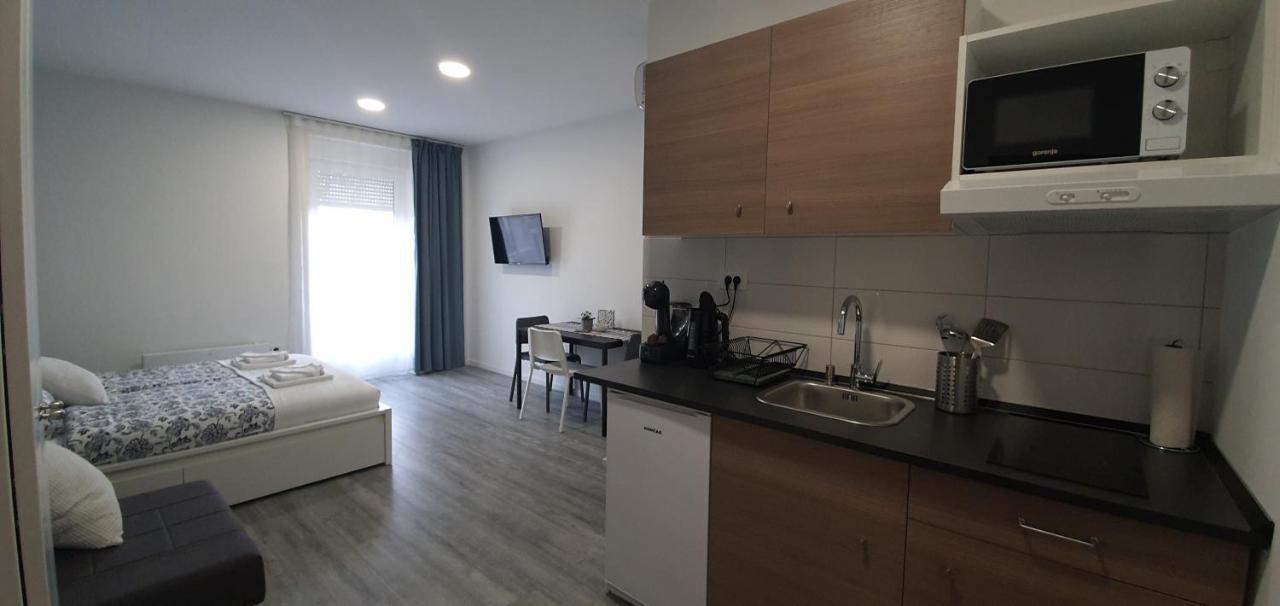 Apartmani Karlo Загреб Екстер'єр фото